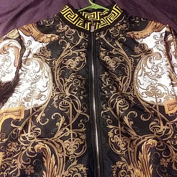 Jacket - Picture 2 of 3
